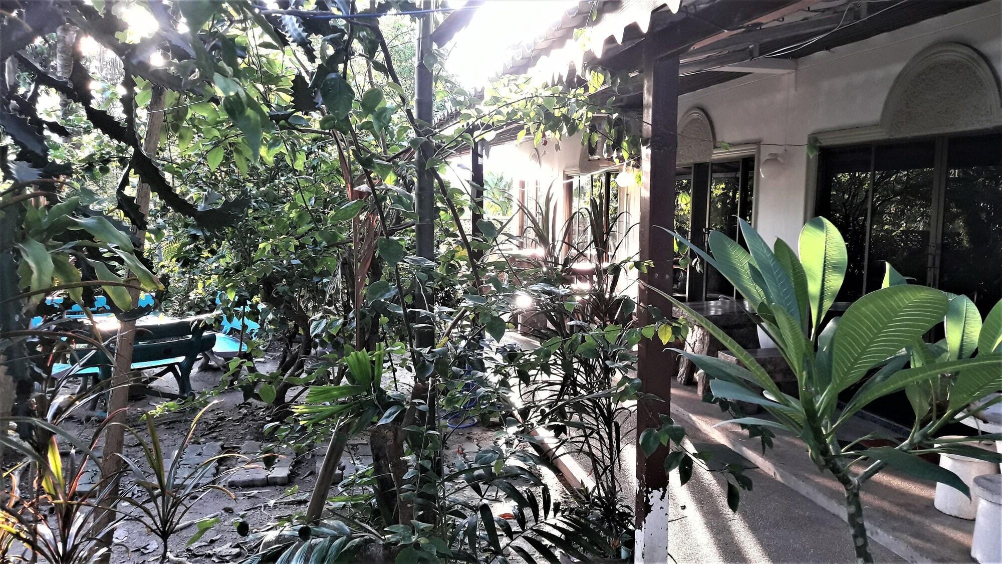 The Guest House Patong Eksteriør bilde