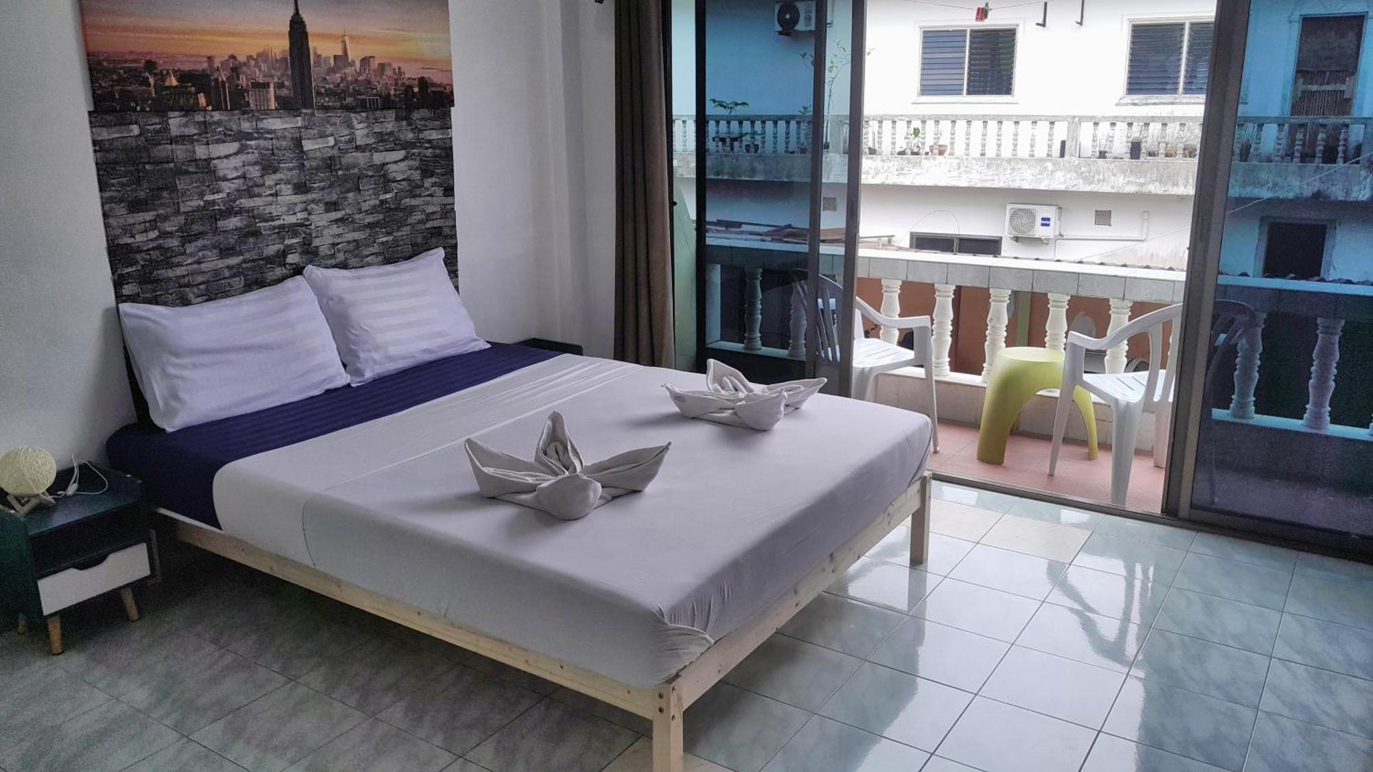The Guest House Patong Eksteriør bilde