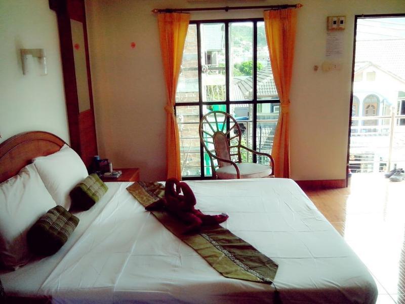 The Guest House Patong Eksteriør bilde